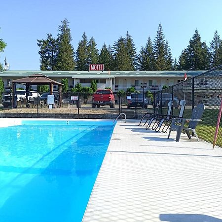 Clearwater Country Inn Екстер'єр фото
