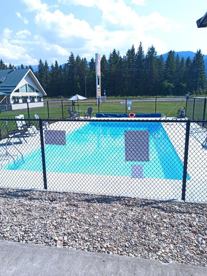 Clearwater Country Inn Екстер'єр фото